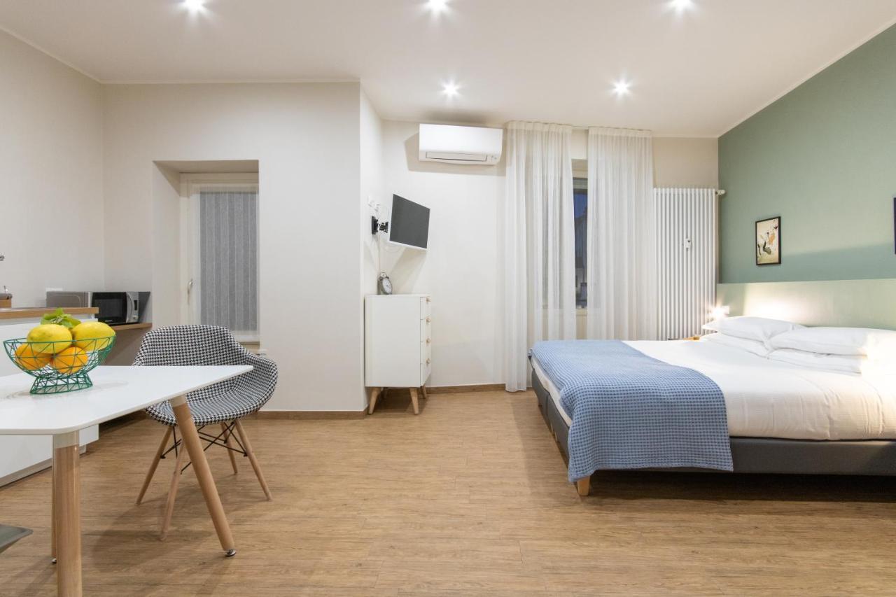Aqualago Casa Vacanze Apartment E 韦尔巴尼亚 外观 照片